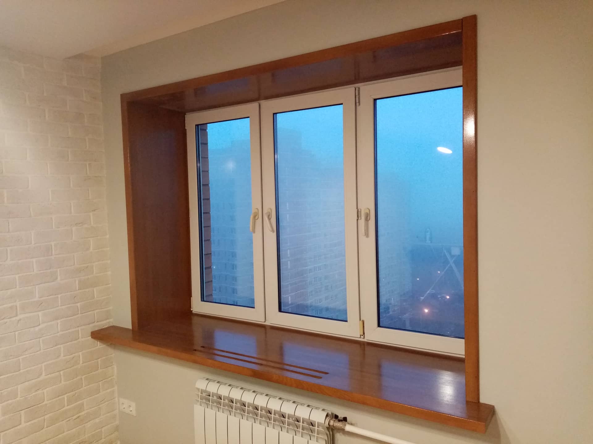 Деревянные откосы на окна фото